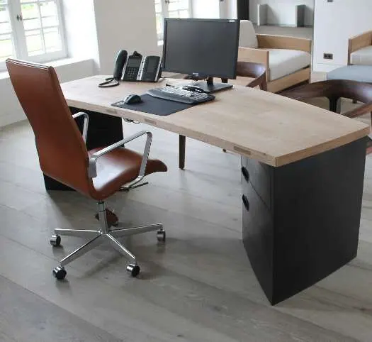 Bureau · pour Pierre Yovanovitch